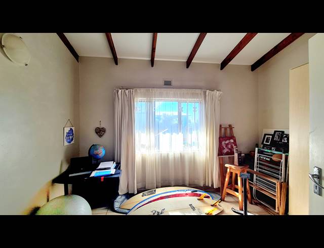 3 BEDROOM FREEHOLD FOR SALE IN KELSO